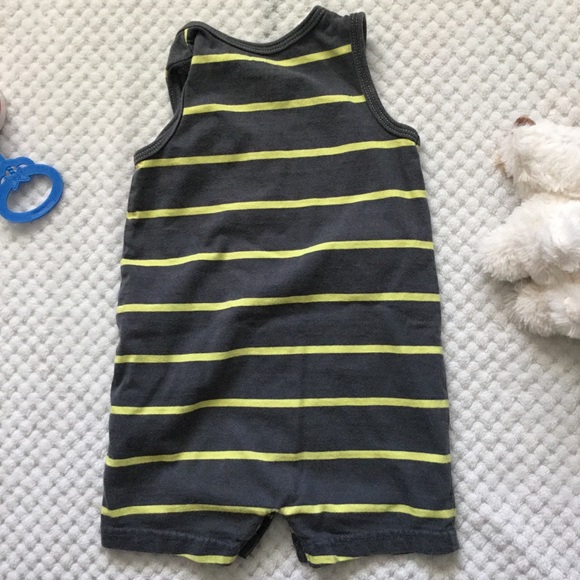 CARTER’S NWOT cute surfer Romper 🏄12 month - Picture 4 of 4